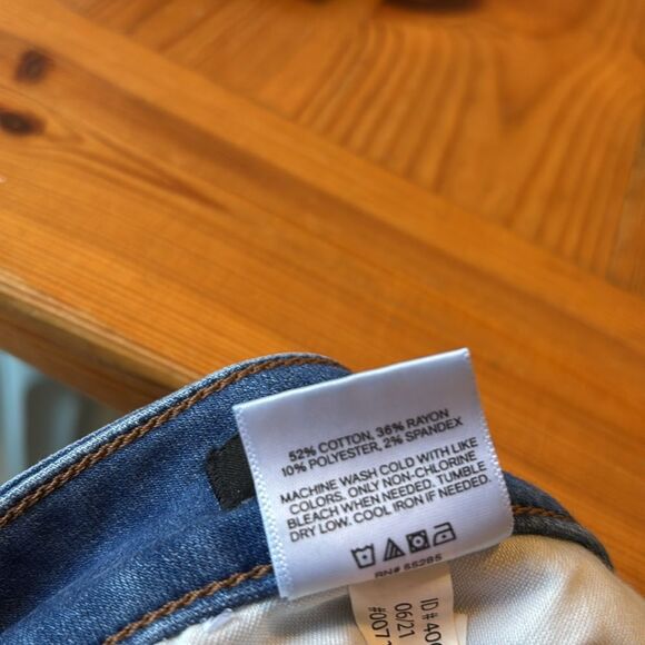 Express curvy skinny high rise distressed jeans size 18R - Picture 7 of 7